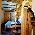 Gutschi Ranch アパート *