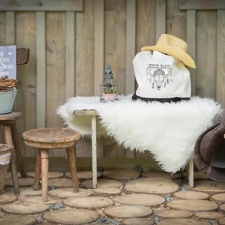 Gutschi Ranch 아파트 *