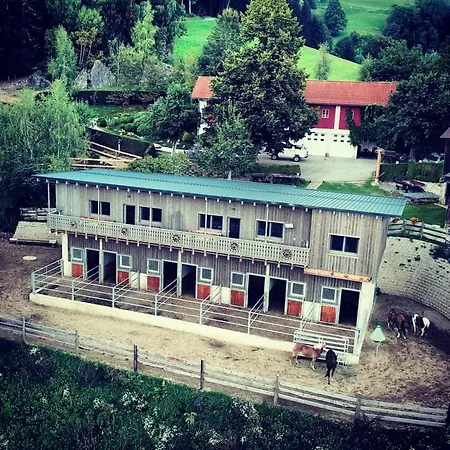 דירה Gutschi Ranch Kamp